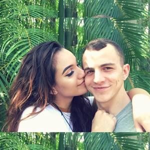 Meet your Posher, Shayna